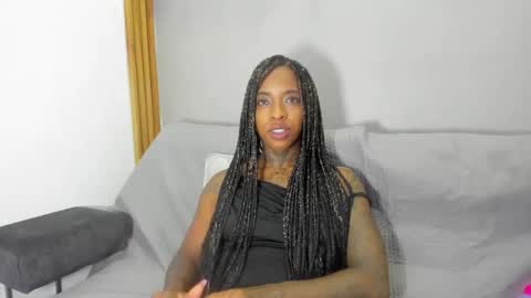 Pauline online show from 09-11-25, 10:26