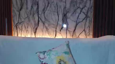 Pauline online show from 11-02-25, 11:40