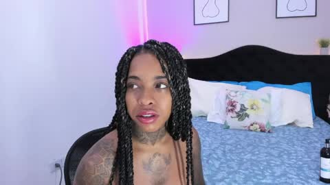 Pauline online show from 04-11-26, 03:55