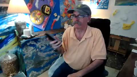 Snapshot of paully987 chatting on 07-04-26, 08:04 paully987 online show from 07-04-26, 08:04