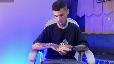 Paulo online show from 02-23-26, 09:12