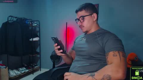 Snapshot of paulo_allen chatting on 02-15-25, 01:16 Paulo online show from 02-15-25, 01:16