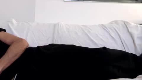 paulorodz11 online show from 11-18-25, 06:07