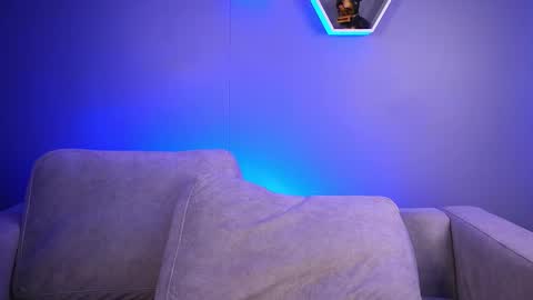 Paul Phoenix online show from 01-14-26, 07:19