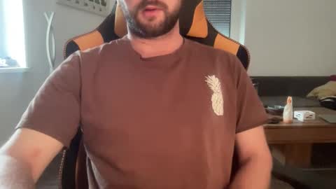 love bush online show from 10-12-25, 07:40