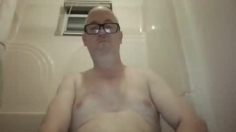 Snapshot of paulthehornyfurry chatting on 05-17-26, 04:54 Paul online show from 05-17-26, 04:54