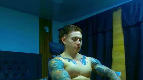 Snapshot of paulthompson_ chatting on 07-13-26, 05:38 Paul online show from 07-13-26, 05:38