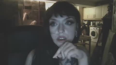 pawggersgoth online show from 10-11-25, 04:12