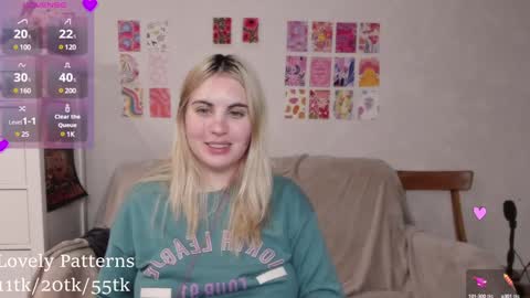 Snapshot of pawwsup1 chatting on 12-22-24, 02:27 Allisses online show from 12-22-24, 02:27