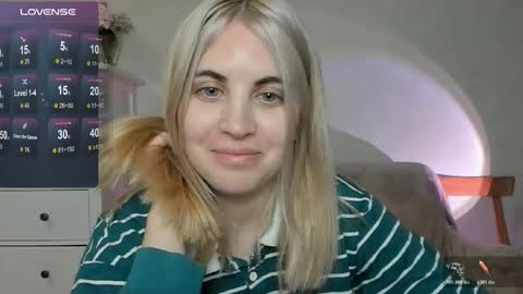 Snapshot of pawwsup1 chatting on 10-23-25, 10:03 Allisses online show from 10-23-25, 10:03