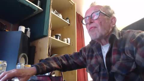 pc8474408 online show from 04-12-26, 11:59