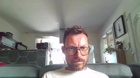 pchittt online show from 05-01-26, 04:11