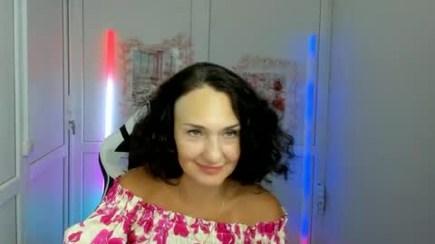 Christina online show from 06-24-26, 12:15