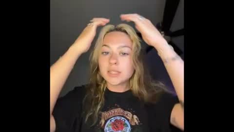 peachesncreampiezz online show from 06-23-26, 07:56