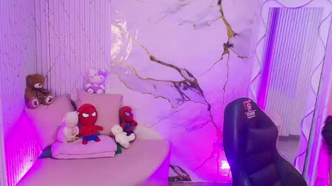 peachy_tay online show from 05-18-26, 11:49