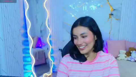 Snapshot of peachy_tay chatting on 07-12-26, 11:34 peachy_tay online show from 07-12-26, 11:34