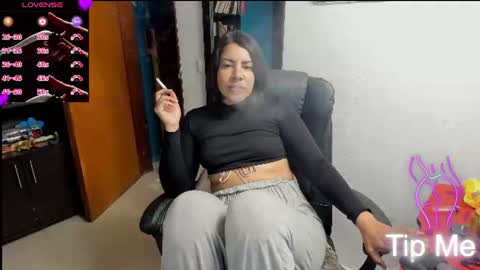 Snapshot of peanut_tangerine chatting on 07-02-26, 11:44 Tangerine Penaut online show from 07-02-26, 11:44
