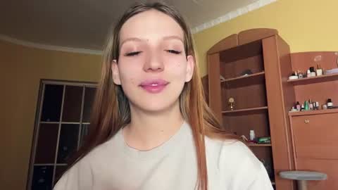 Zlata online show from 06-15-26, 05:26