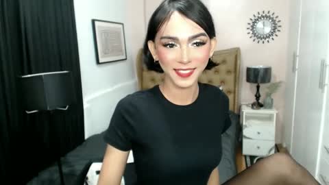 Pearl online show from 02-23-25, 06:01