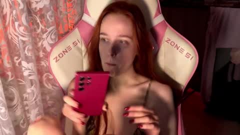 Snapshot of pearlprincess_ chatting on 09-14-25, 11:31 Adelina online show from 09-14-25, 11:31