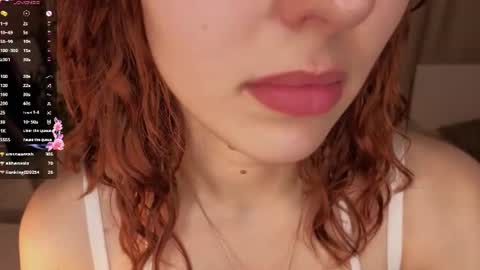 Snapshot of pearlyfichtner chatting on 06-22-26, 03:25 Floria online show from 06-22-26, 03:25