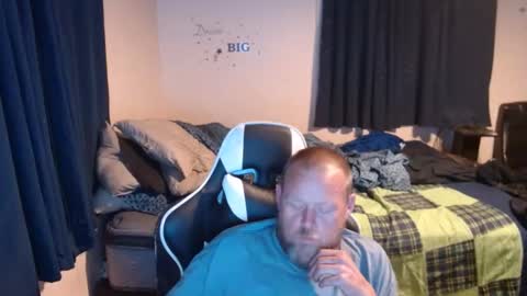 pecker40 online show from 01-05-25, 02:06