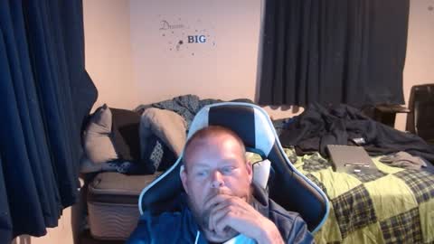 pecker40 online show from 01-08-25, 01:11