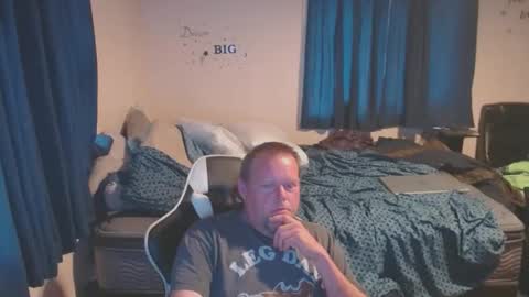 pecker40 online show from 02-15-25, 06:55