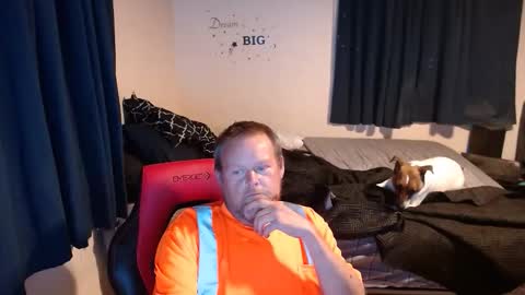 pecker40 online show from 10-30-25, 01:40