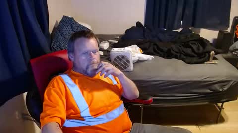 pecker40 online show from 12-16-25, 02:49