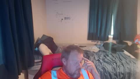 Snapshot of pecker40 chatting on 05-24-26, 10:04 pecker40 online show from 05-24-26, 10:04