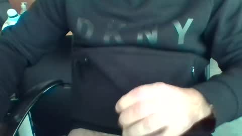 Snapshot of pedro30099 chatting on 06-30-26, 01:01 pedro30099 online show from 06-30-26, 01:01