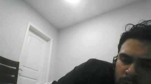 Snapshot of peeteymhmmm chatting on 06-02-26, 11:18 peeteymhmmm online show from 06-02-26, 11:18