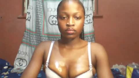 Lizzy online show from 04-12-26, 07:30