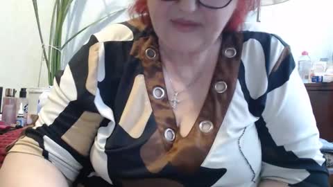 PeggySoft online show from 05-07-26, 01:49