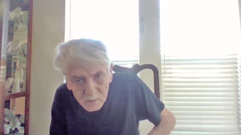 Snapshot of pem1650 chatting on 09-22-25, 06:43 pem1650 online show from 09-22-25, 06:43