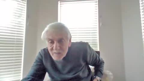 Snapshot of pem1650 chatting on 12-02-25, 10:16 pem1650 online show from 12-02-25, 10:16