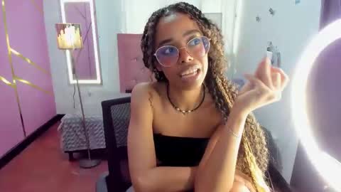 peneelopeecute online show from 12-26-24, 09:47