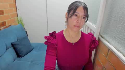 Snapshot of penelope47 chatting on 11-19-25, 08:42 Penelope online show from 11-19-25, 08:42