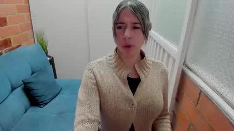 Penelope online show from 01-14-26, 06:57