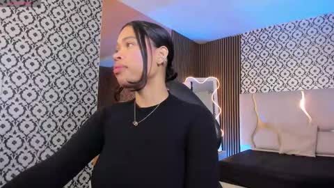 penelope online show from 12-20-25, 03:24