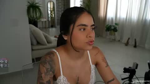 Snapshot of penelopesexx_ chatting on 07-30-26, 04:17 penelopesexx_ online show from 07-30-26, 04:17