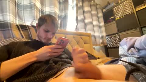 Penguin online show from 02-01-26, 02:15