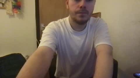 Snapshot of pennguin00 chatting on 12-31-24, 05:40 pennguin00 online show from 12-31-24, 05:40