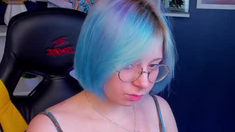 Snapshot of penny_stanley chatting on 09-20-25, 02:23 penny online show from 09-20-25, 02:23