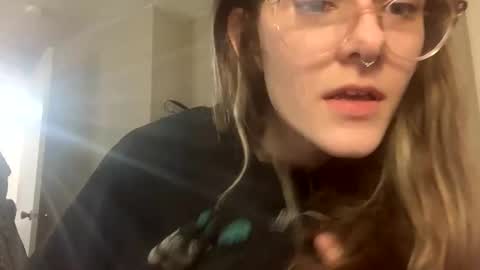 Snapshot of penutbuttajelllytime chatting on 02-17-25, 02:31 Penutbuttajelllytime online show from 02-17-25, 02:31