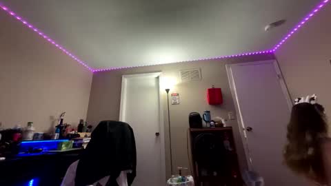 Snapshot of penutbuttajelllytime chatting on 02-10-26, 01:53 Penutbuttajelllytime online show from 02-10-26, 01:53