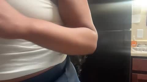 penutbutter691 online show from 05-18-26, 03:18