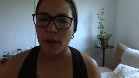 Snapshot of pepitt45 chatting on 04-12-26, 02:11 Megan online show from 04-12-26, 02:11