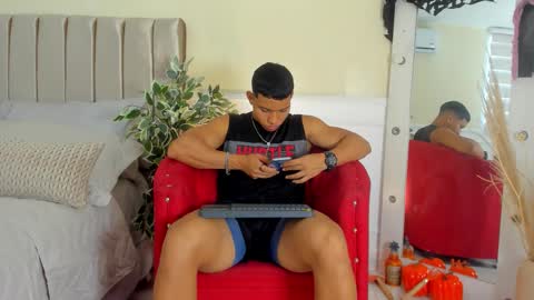 Snapshot of percy_god chatting on 10-08-25, 07:00 percy_god online show from 10-08-25, 07:00